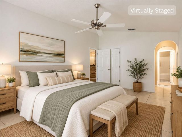 12730 KINGS LAKE DRIVE, Gibsonton, FL 33534