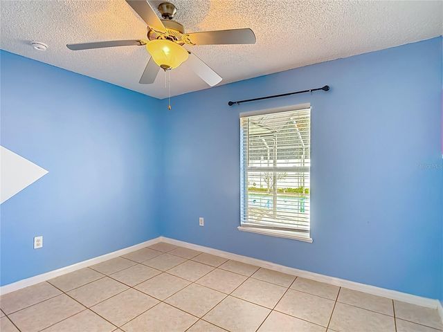 12730 KINGS LAKE DRIVE, Gibsonton, FL 33534