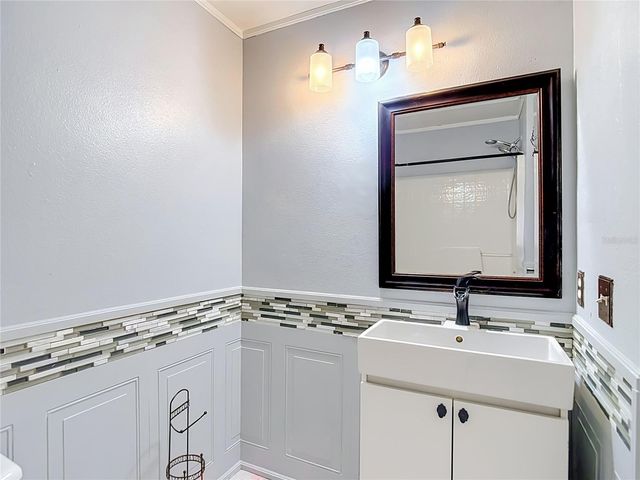 12730 KINGS LAKE DRIVE, Gibsonton, FL 33534