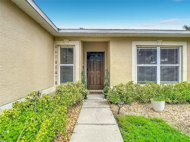12730 KINGS LAKE DRIVE, Gibsonton, FL 33534