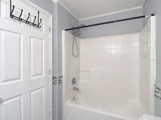 12730 KINGS LAKE DRIVE, Gibsonton, FL 33534
