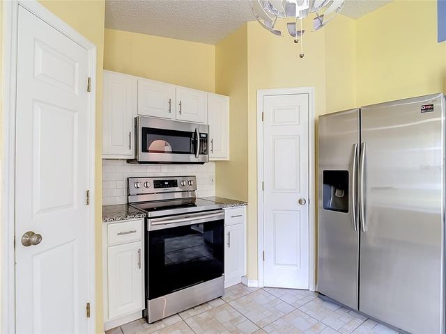 12730 KINGS LAKE DRIVE, Gibsonton, FL 33534