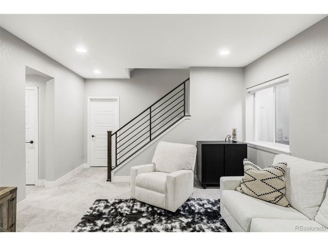 6250 Stable View St, Castle Pines, CO 80108