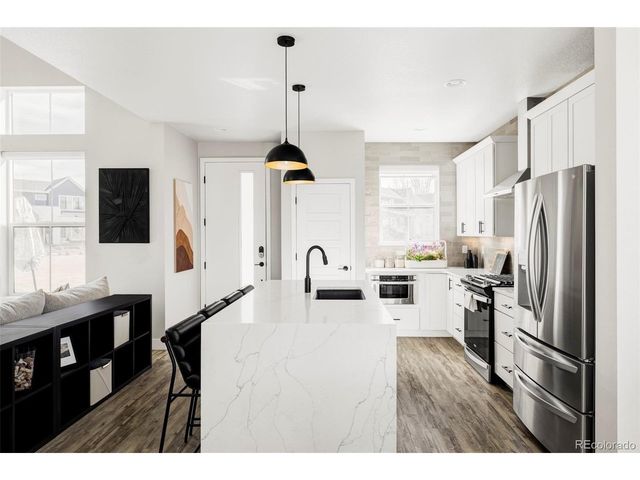 6250 Stable View St, Castle Pines, CO 80108