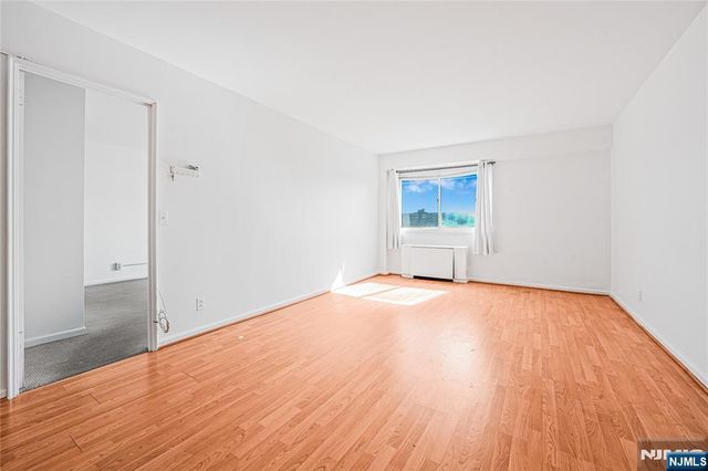 2185 Lemoine 5B, Fort Lee, NJ 07024