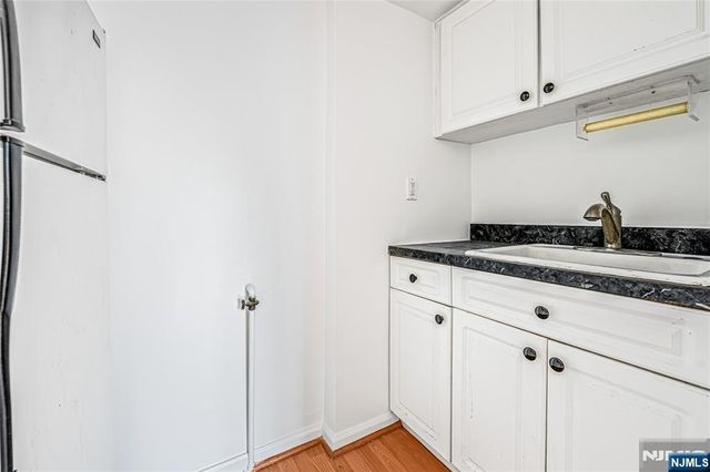 2185 Lemoine 5B, Fort Lee, NJ 07024