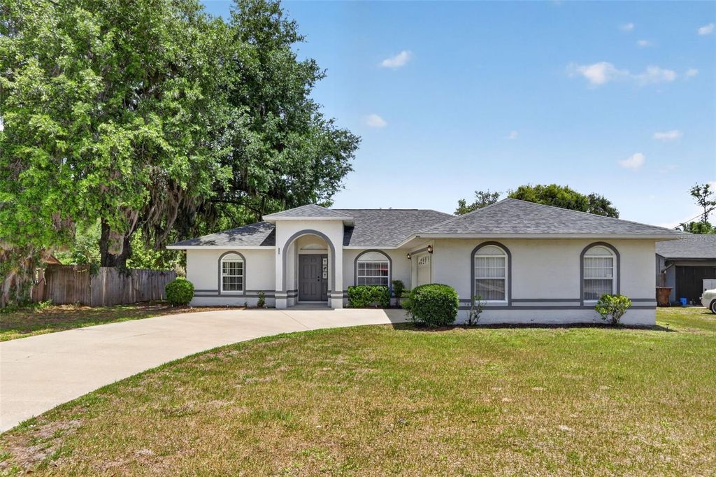 899 S THACKER AVENUE, Kissimmee, FL 34741