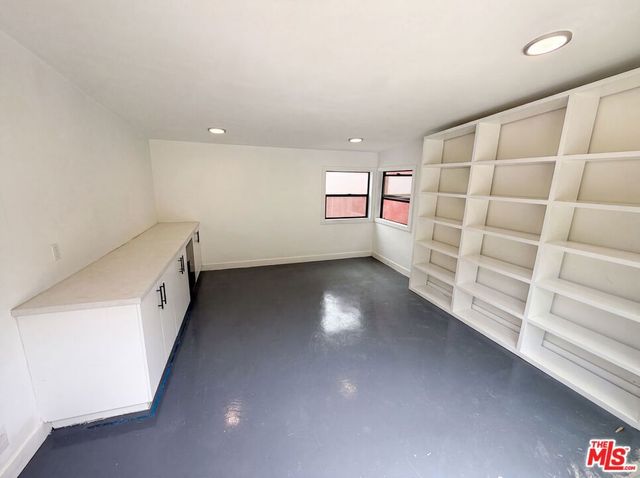 8723 Lookout Mountain Avenue, Los Angeles, CA 90046