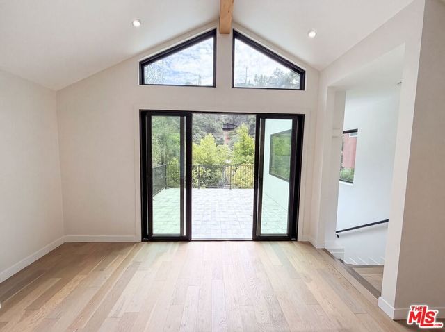 8723 Lookout Mountain Avenue, Los Angeles, CA 90046
