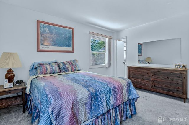 11 Cypress Drive, Monroe, NJ 08831