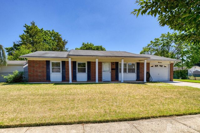 11 Cypress Drive, Monroe, NJ 08831