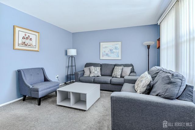 11 Cypress Drive, Monroe, NJ 08831