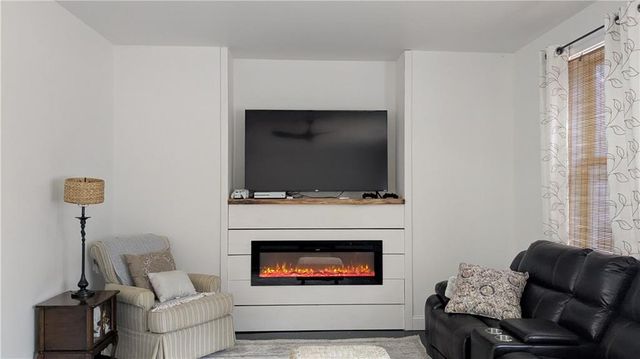 101 Arrow Wood Drive, Waleska, GA 30183