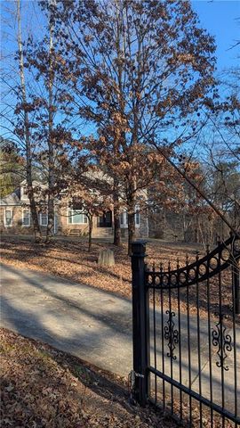 101 Arrow Wood Drive, Waleska, GA 30183