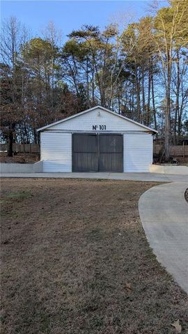 101 Arrow Wood Drive, Waleska, GA 30183
