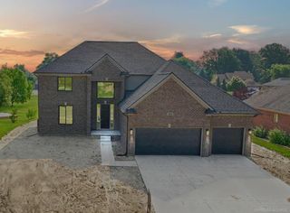 1132 Carpenter Drive, Pontiac, MI 48340