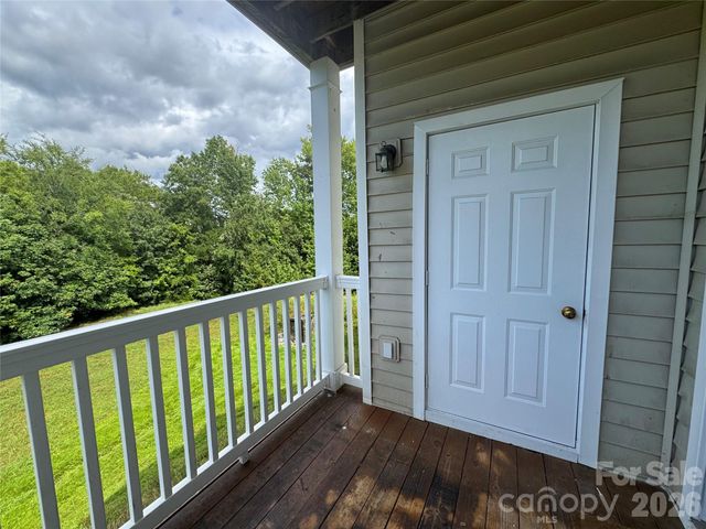 10676 Hill Point Court, Charlotte, NC 28262
