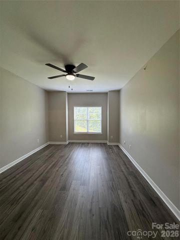 10676 Hill Point Court, Charlotte, NC 28262