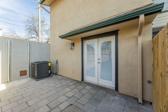 7155 Fair Oaks Avenue 22, Dallas, TX 75231
