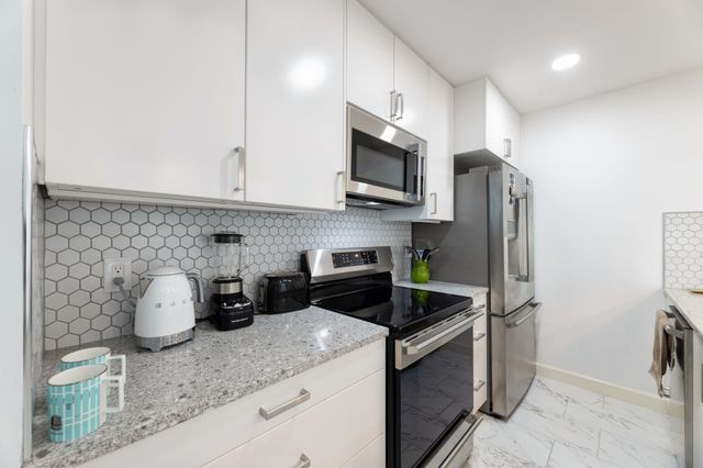 7155 Fair Oaks Avenue 22, Dallas, TX 75231