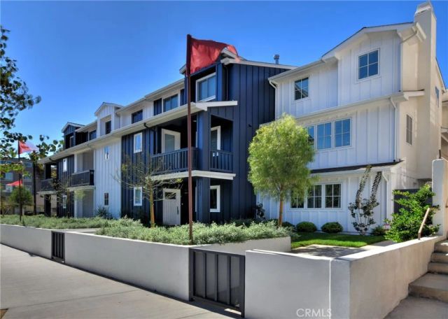 4641 Cahuenga Boulevard, Toluca Lake, CA 91602