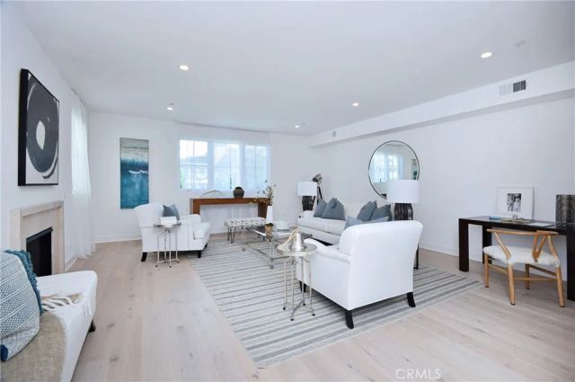 4641 Cahuenga Boulevard, Toluca Lake, CA 91602