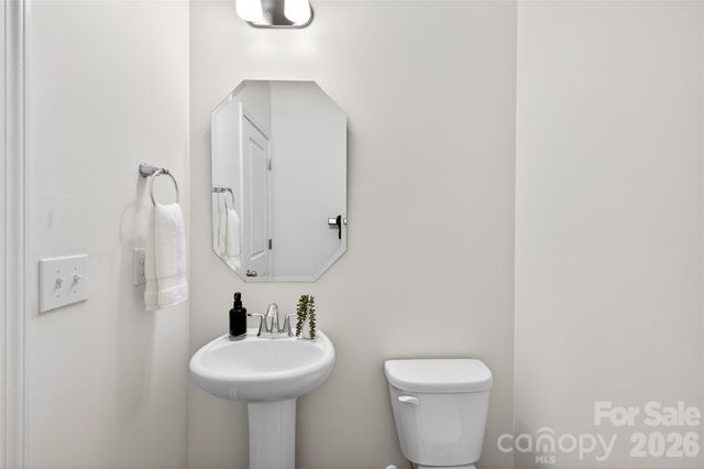 5141 Thomasville Drive 165, Belmont, NC 28012