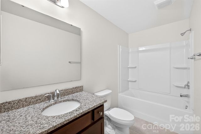 5141 Thomasville Drive 165, Belmont, NC 28012