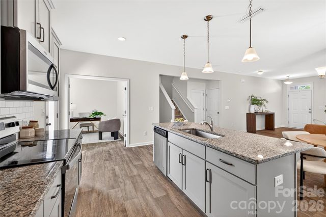 5141 Thomasville Drive 165, Belmont, NC 28012