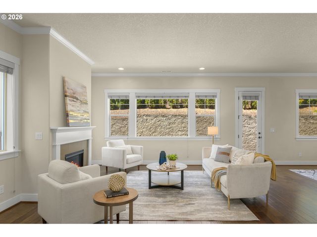 17435 Sw FOREST HOLLOW St, Beaverton, OR 97007