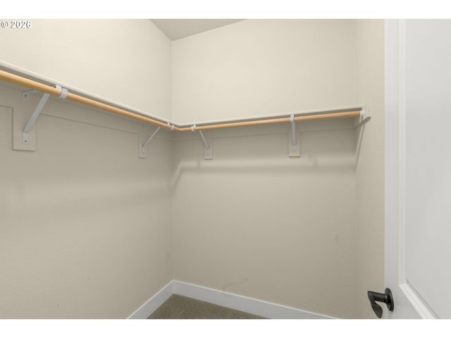 17435 Sw FOREST HOLLOW St, Beaverton, OR 97007