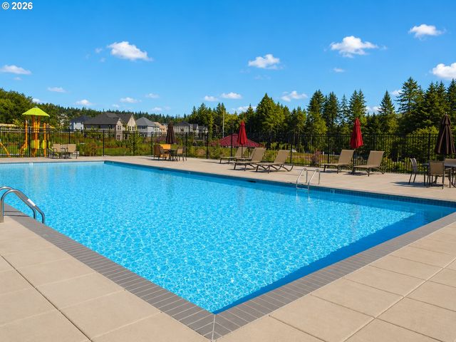 17435 Sw FOREST HOLLOW St, Beaverton, OR 97007