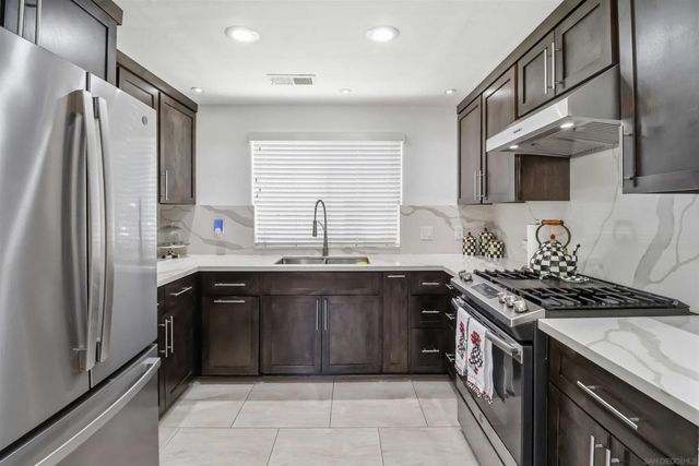 1003 Anza Ct, El Cajon, CA 92020