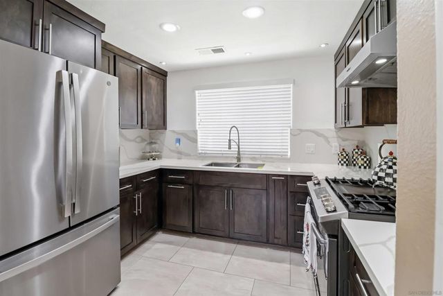 1003 Anza Ct, El Cajon, CA 92020