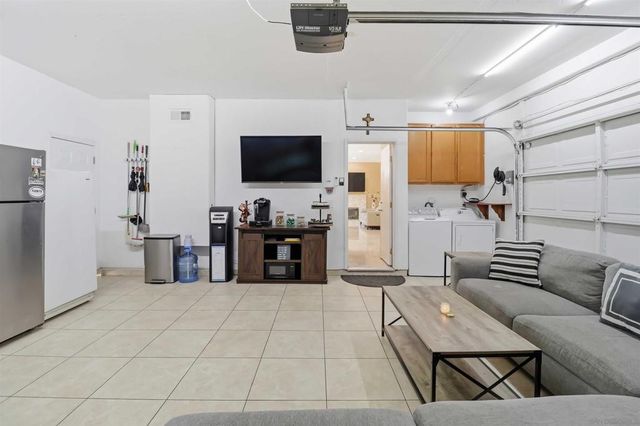 1003 Anza Ct, El Cajon, CA 92020