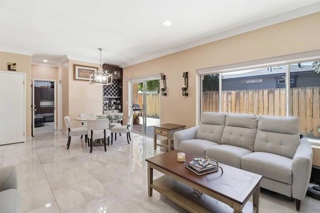 1003 Anza Ct, El Cajon, CA 92020