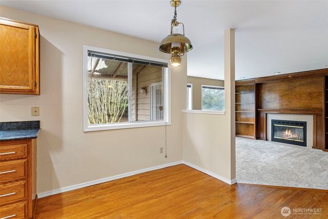 32521 13th Avenue SW, Federal Way, WA 98023