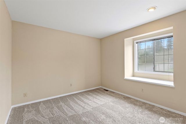 32521 13th Avenue SW, Federal Way, WA 98023