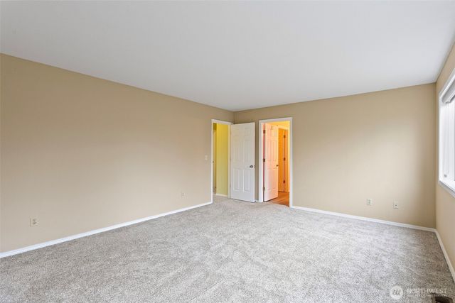 32521 13th Avenue SW, Federal Way, WA 98023