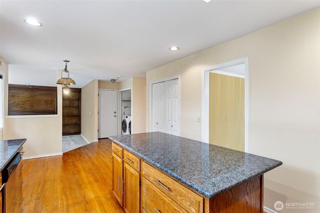 32521 13th Avenue SW, Federal Way, WA 98023