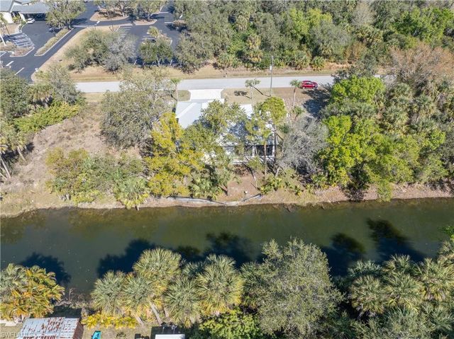 26049 Cuneo RD, Punta Gorda, FL 33955