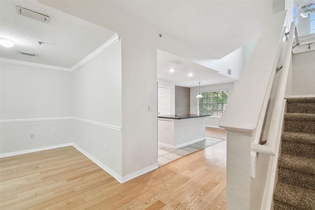 119 BEACH HAVEN LANE, Tampa, FL 33609