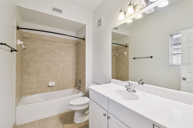 119 BEACH HAVEN LANE, Tampa, FL 33609