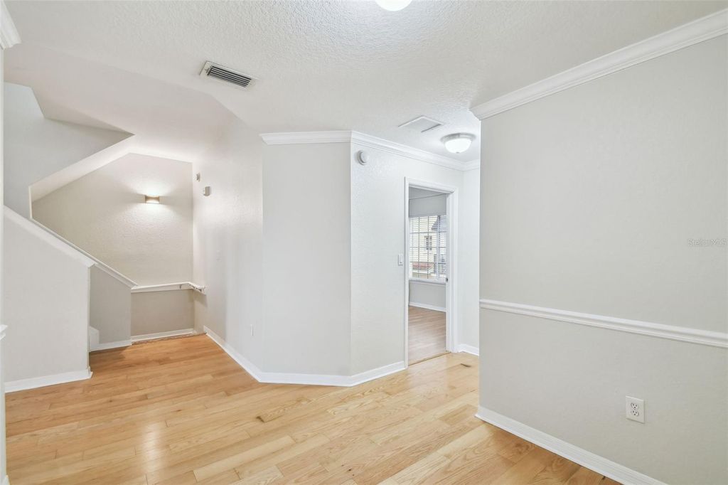 Image 27 of property listing at 119 BEACH HAVEN LANE, Tampa, FL 33609