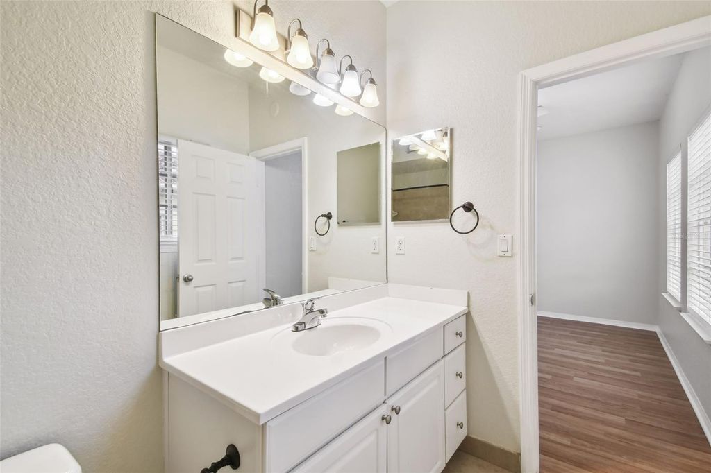 Image 51 of property listing at 119 BEACH HAVEN LANE, Tampa, FL 33609