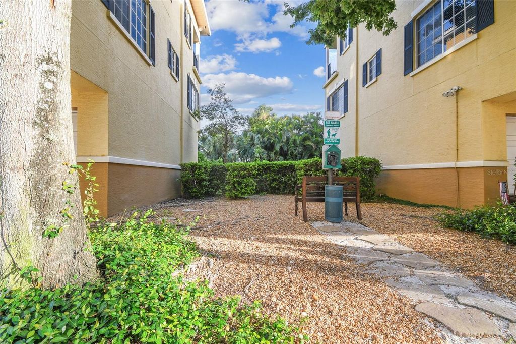 Image 68 of property listing at 119 BEACH HAVEN LANE, Tampa, FL 33609