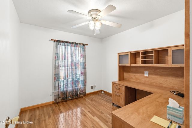 7512 Eider Dr, Louisville, KY 40258