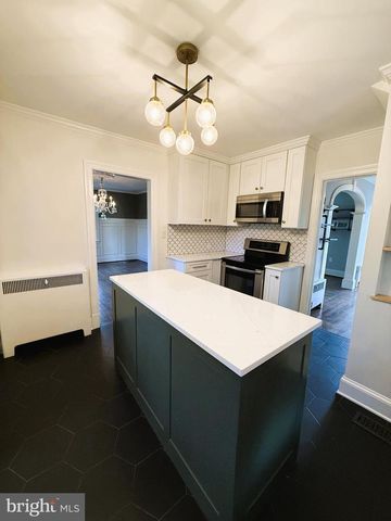 605 FAIRVIEW AVE, Frederick, MD 21701