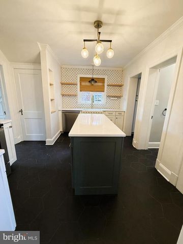 605 FAIRVIEW AVE, Frederick, MD 21701