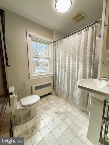 605 FAIRVIEW AVE, Frederick, MD 21701